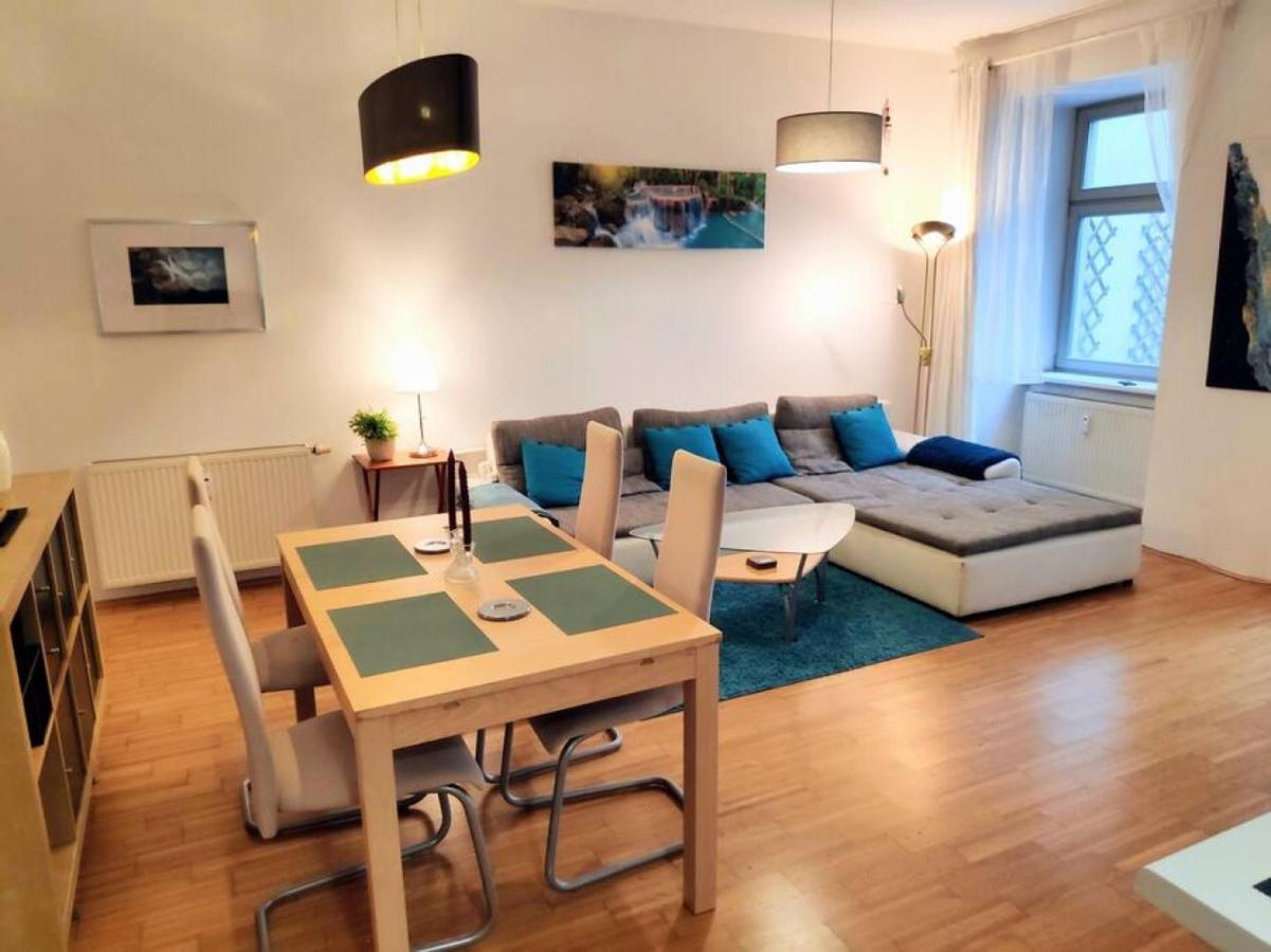 Nd Exquisites Wundervolles Ruhiges Terrassenapartment Mit Garage Вена Экстерьер фото