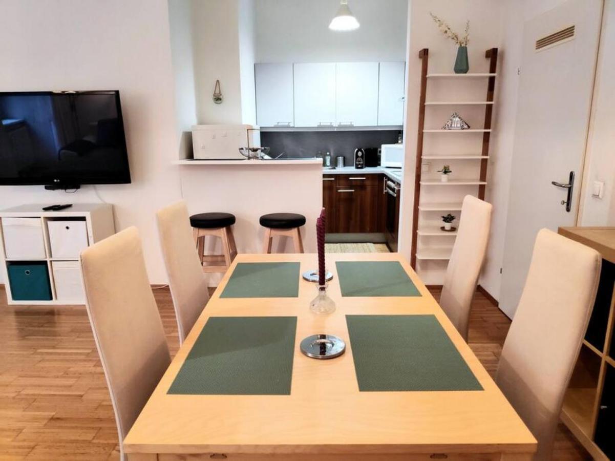 Nd Exquisites Wundervolles Ruhiges Terrassenapartment Mit Garage Вена Экстерьер фото