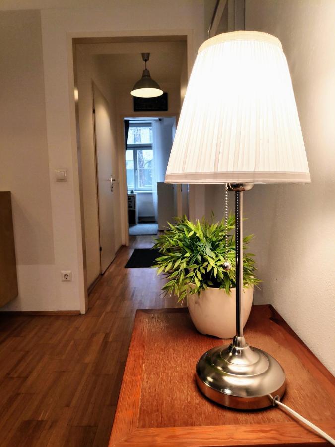 Nd Exquisites Wundervolles Ruhiges Terrassenapartment Mit Garage Вена Экстерьер фото